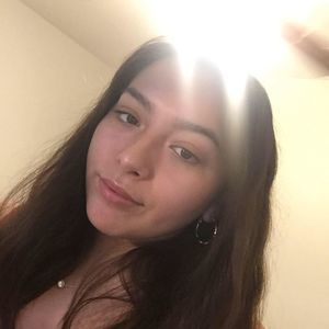 Meet your Posher, Desiree